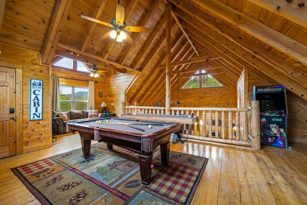 2-Bedroom Cabin With 2 Master Suites, Loft, Half-Bath And Hot Tub In A Serene Resort Setting Севьервилл Экстерьер фото